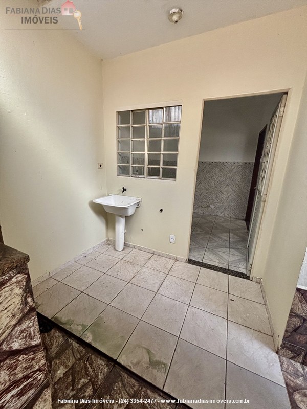Casa para Alugar no Jardim Aliança II em Resende