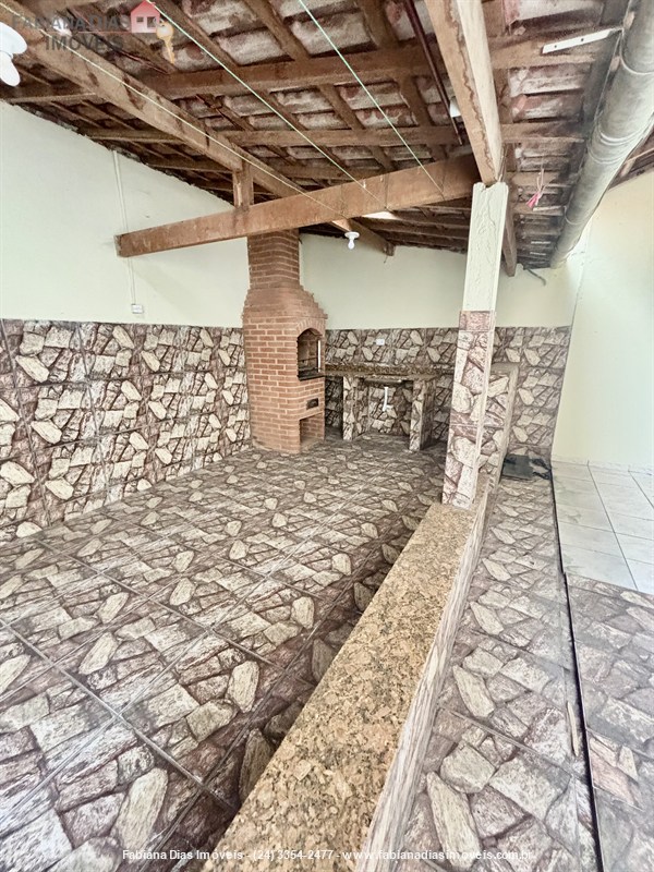 Casa para Alugar no Jardim Aliança II em Resende