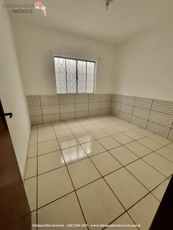 Casa para Alugar no Jardim Aliança II em Resende