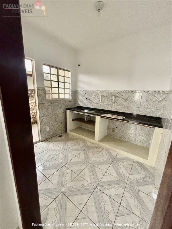 Casa para Alugar no Jardim Aliança II em Resende
